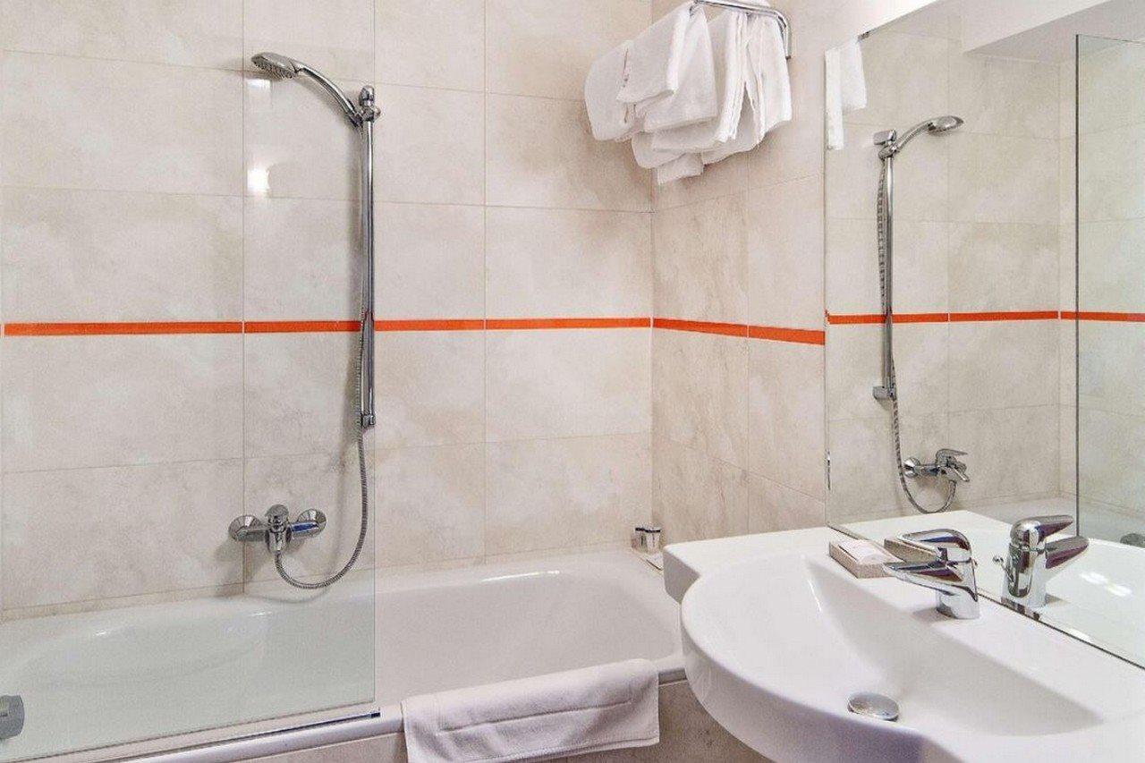 Hotel Poleczki Warsaw Airport Luaran gambar